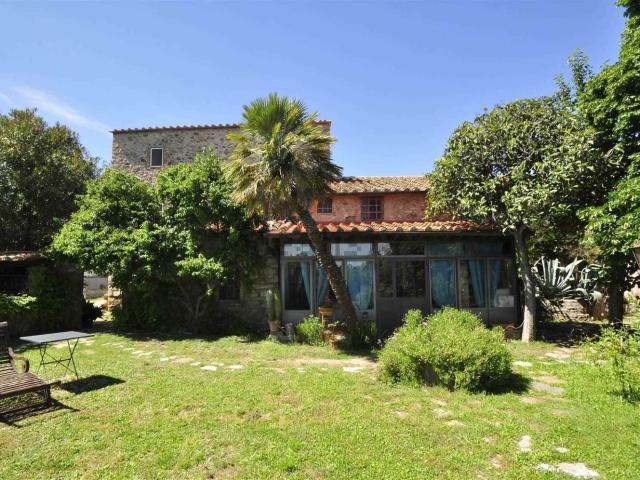Rustico in vendita a Cafaggio, Campiglia Marittima