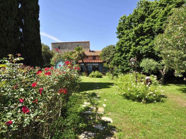 Rustico in vendita a Cafaggio, Campiglia Marittima