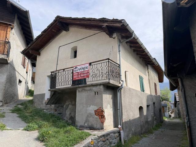 Rustico in vendita a Torgnon, Aosta