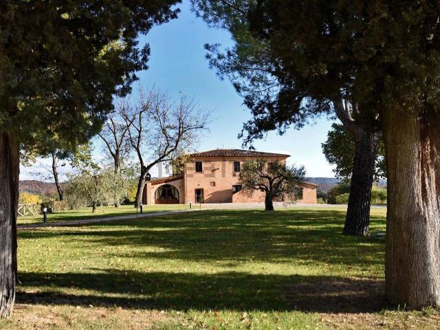 Rustico in vendita a La Collina, Chiusi Città