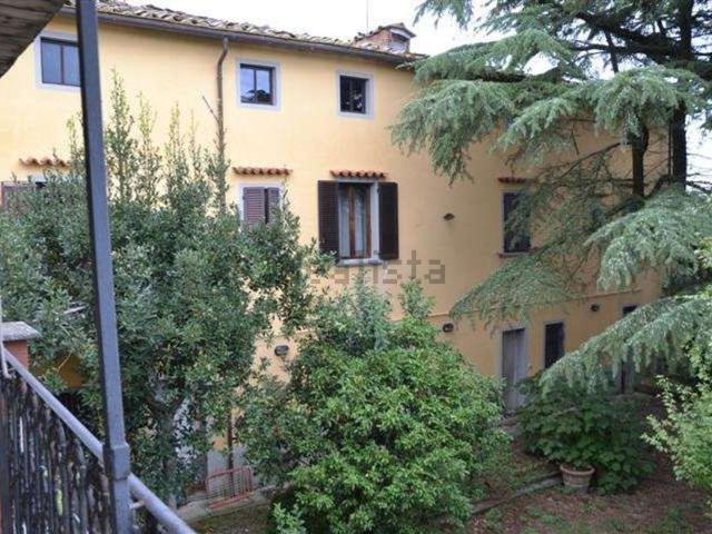 Rustico in vendita a Santa Maria, Lucignano