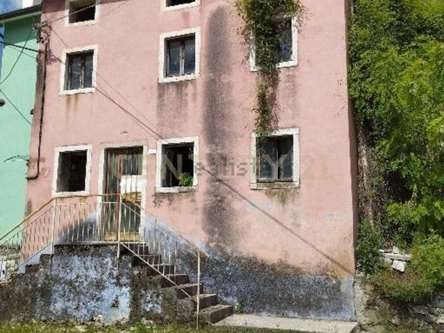Rustico in vendita a Altissimo, Veneto