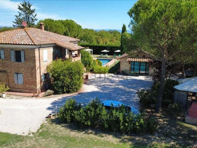 Rustico in vendita a I Nonni, Castiglione del Lago