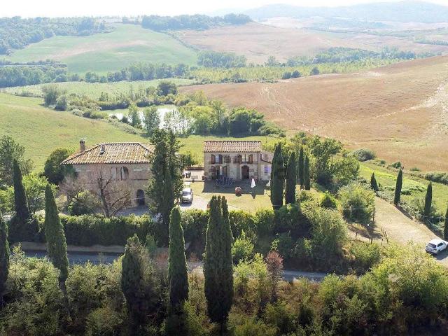 Rustico in vendita a Bibbiano, Buonconvento