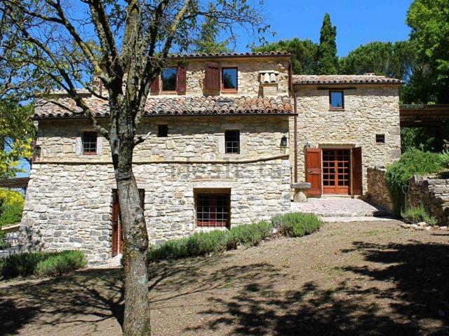Rustico in vendita a Baschi, Umbria