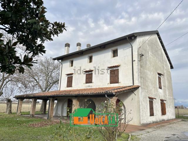 Rustico in vendita a Terzo Di Aquileia, Friuli-Venezia Giulia