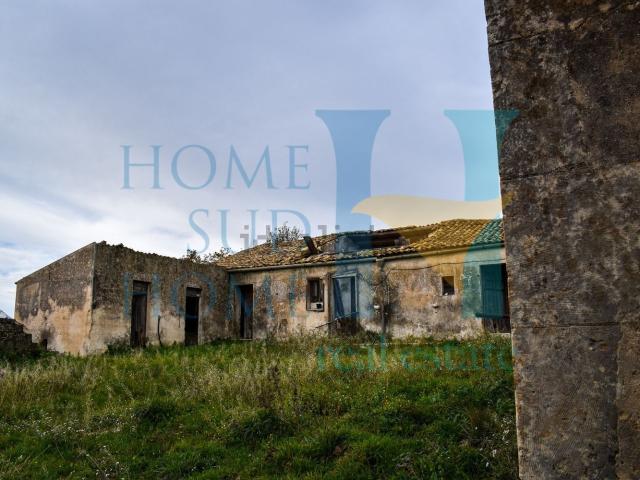 Rustico in vendita a Palazzolo Acreide, Siracusa