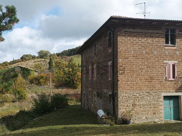 Rustico in vendita a Assisi, Umbria