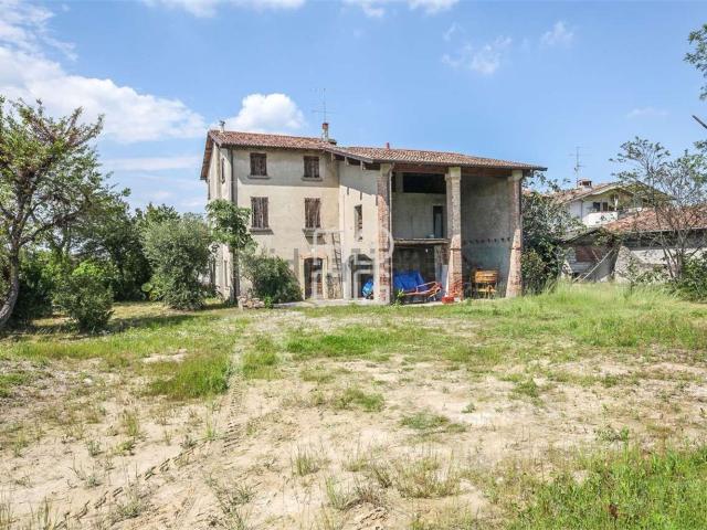 Rustico in vendita a Desenzano Del Garda, Lombardia