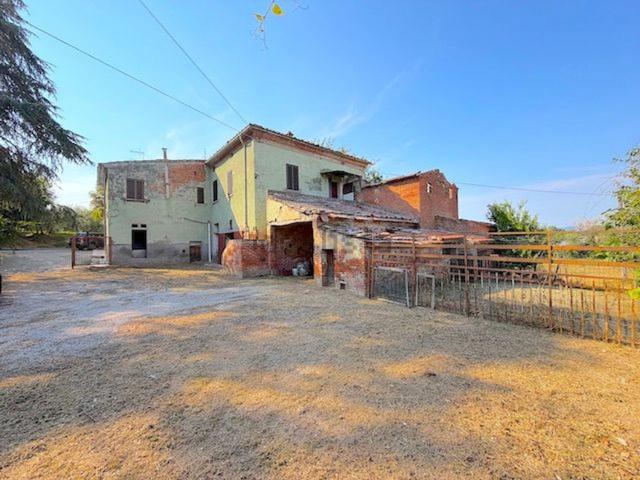 Rustico in vendita a Foiano della Chiana, Arezzo