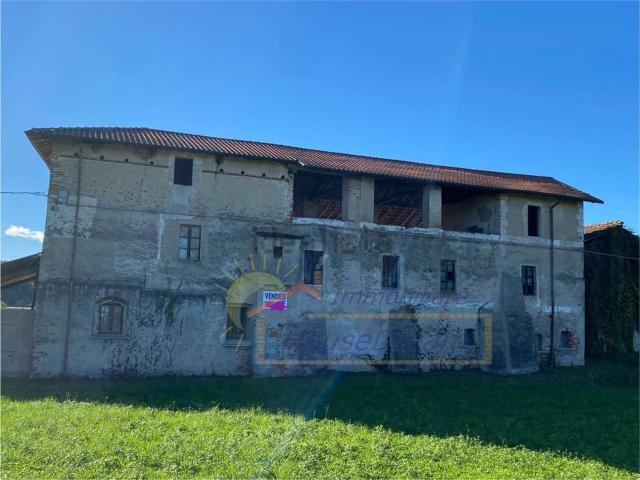 Rustico in vendita a Piemonte, Novara