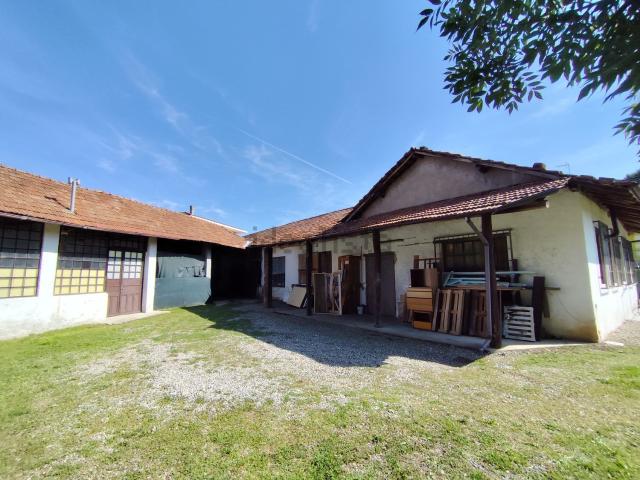Rustico in vendita a Mornerona, Invorio