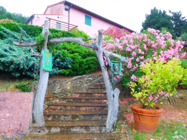 Rustico in vendita a San Giuliano Terme, Toscana