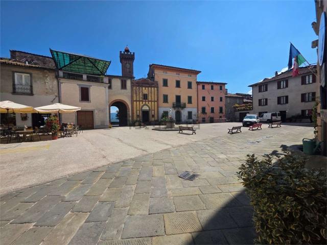 Rustico in vendita a Unione Comuni Garfagnana, Castiglione Di Garfagnana