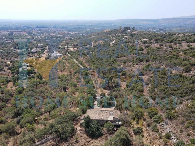 Rustico in vendita a Floridia, Sicilia