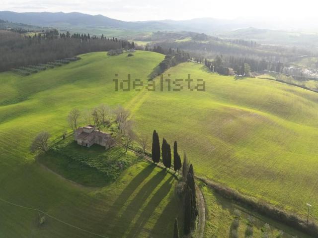 Rustico in vendita a Lajatico, Toscana