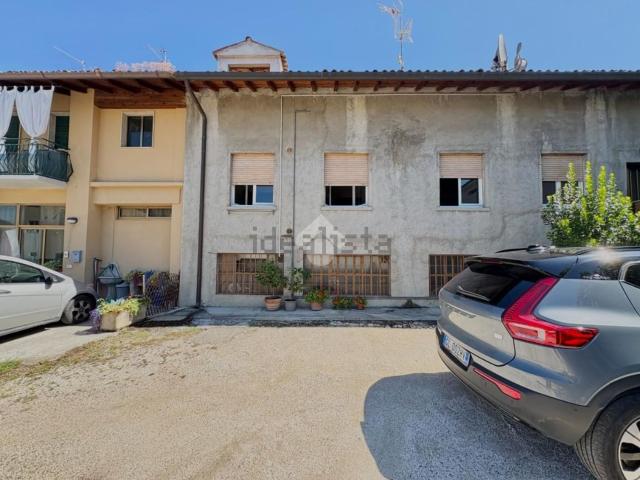 Rustico in vendita a Adro, Lombardia