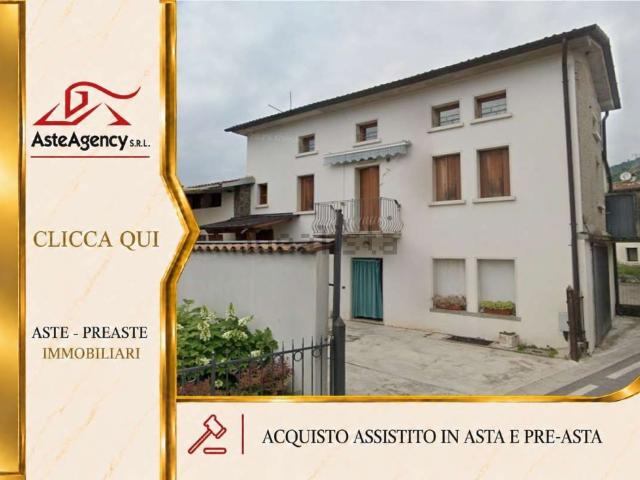 Rustico in vendita a Segusino, Treviso