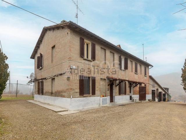 Rustico in vendita a Nuovo Circondario Imolese, Imola