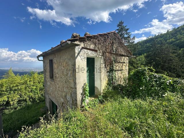 Rustico in vendita a Pistoia, Toscana