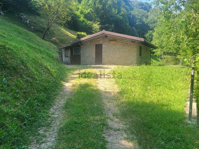Rustico in vendita a Grone, Lombardia
