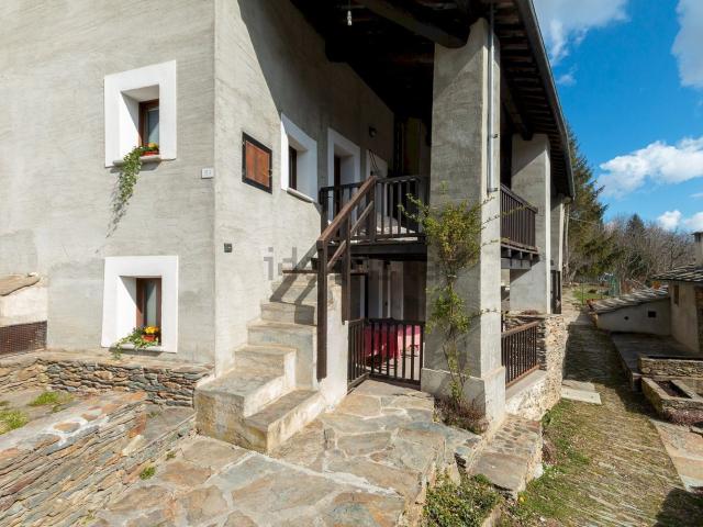 Rustico in vendita a Sant'Antonio, Ostana