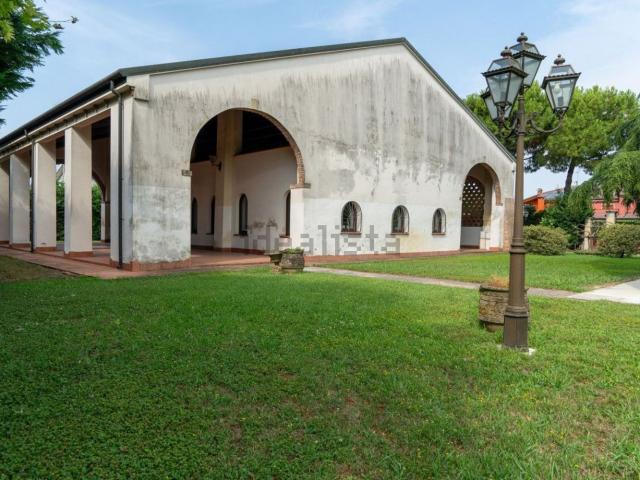 Rustico in vendita a San Giorgio Bigarello, Bigarello