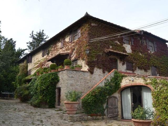 Rustico in vendita a Contrada della Civetta, Siena