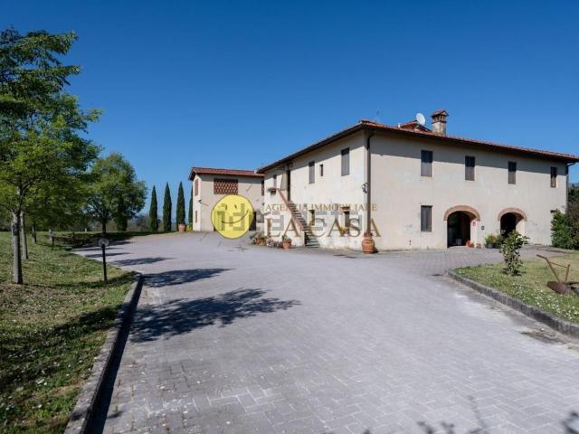 Rustico in vendita a Figline e Incisa Valdarno, Firenze