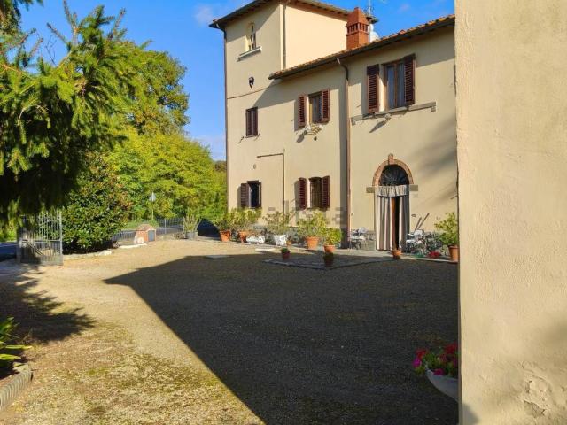 Rustico in vendita a Figline e Incisa Valdarno, Figline Valdarno