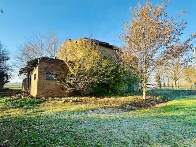 Rustico in vendita a Unione Comuni Modenesi Area Nord, Mirandola