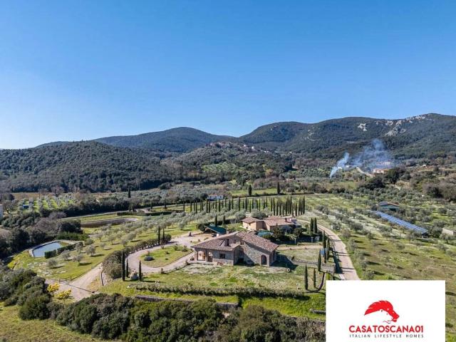 Rustico in vendita a Bivio Di Ravi, Toscana