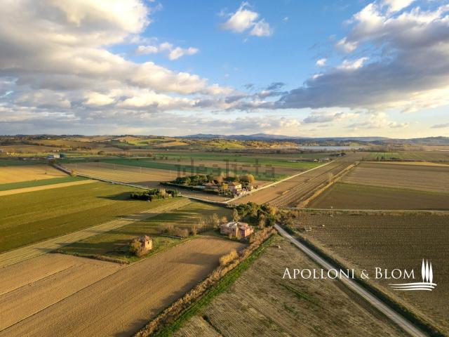Rustico in vendita a Abbadia Di Montepulciano, Toscana