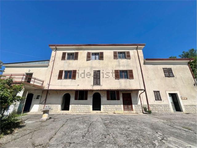 Rustico in vendita a Atina, Lazio