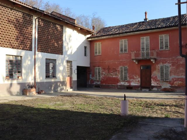 Rustico in vendita a Piemonte, Asti