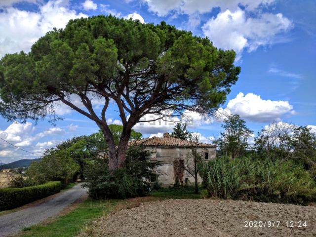 Rustico in vendita a Larderello, Toscana