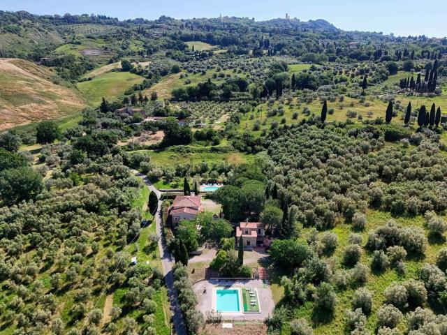 Rustico in vendita a Volterra, Toscana