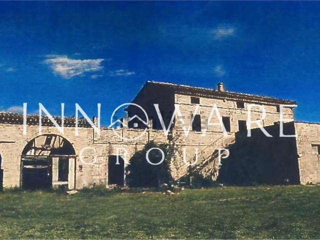 Rustico in vendita a San Gaetano, Marche