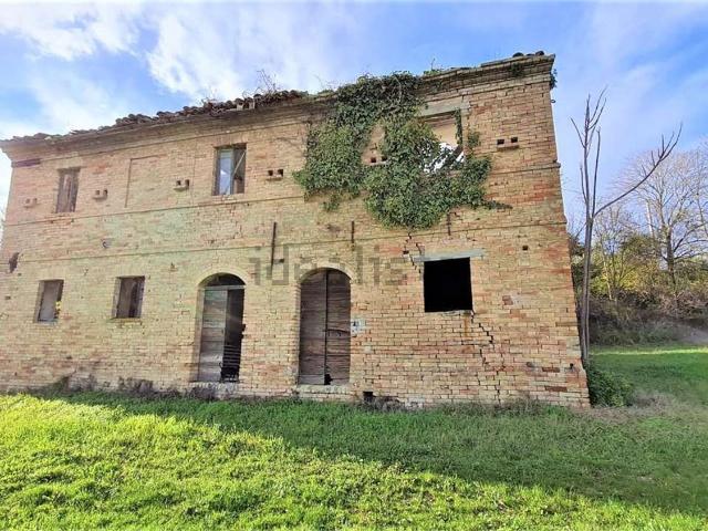 Rustico in vendita a Marche, Fermo