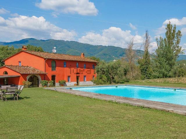 Rustico in vendita a Camigliano, Capannori