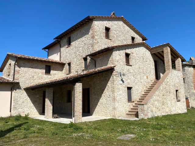 Rustico in vendita a Avigliano Umbro, Umbria