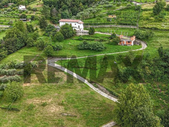 Rustico in vendita a Foresto Sparso, Lombardia