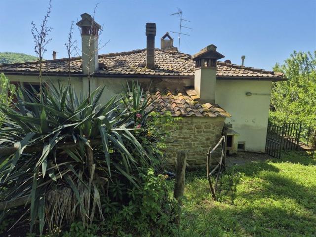 Rustico in vendita a Vicchio, Toscana