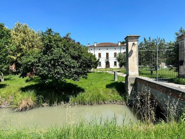 Rustico in vendita a San Giorgio Bigarello, Mottella