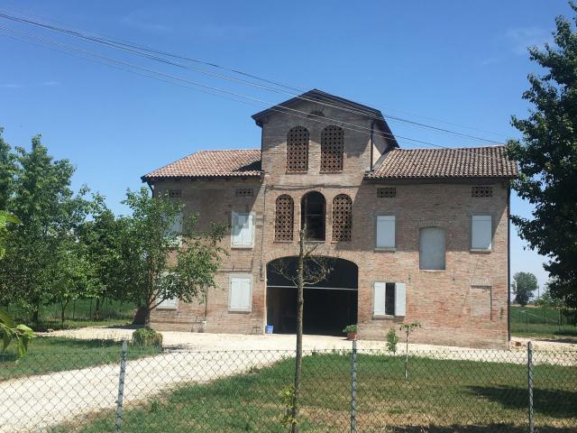 Rustico in vendita a Unione Comuni Modenesi Area Nord, San Felice Sul Panaro
