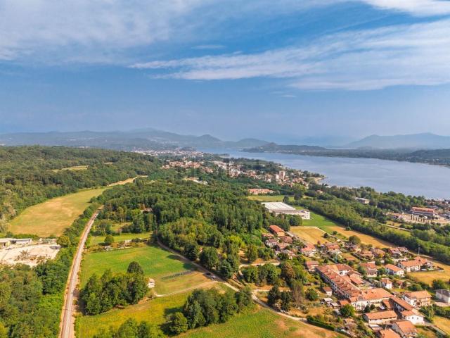 Rustico in vendita a Mercurago, Arona