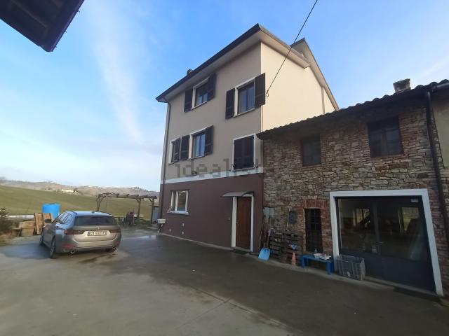 Rustico in vendita a Ca' Nuova, Trevozzo