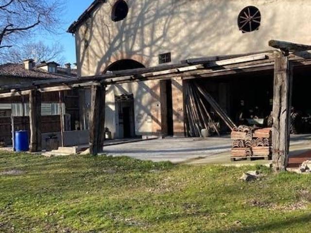 Rustico in vendita a San Faustino-Madonnina-Quattroville, Modena