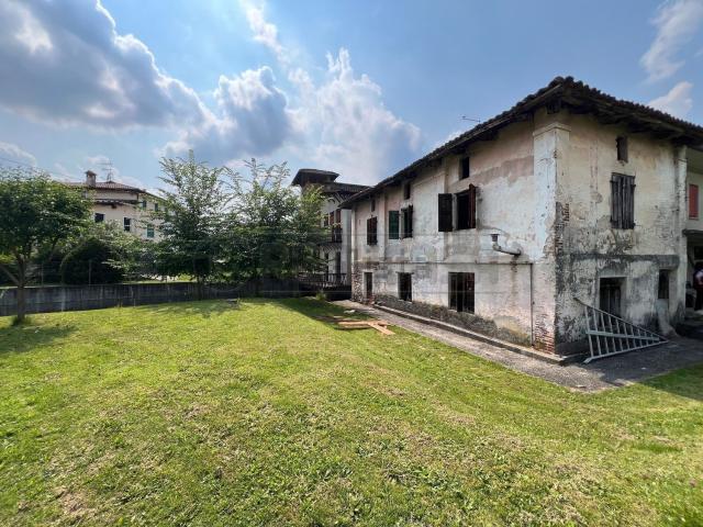 Rustico in vendita a Pilastroni, Bassano Del Grappa