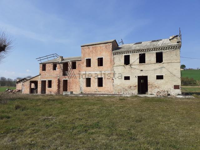 Rustico in vendita a Santa Maria, Filottrano
